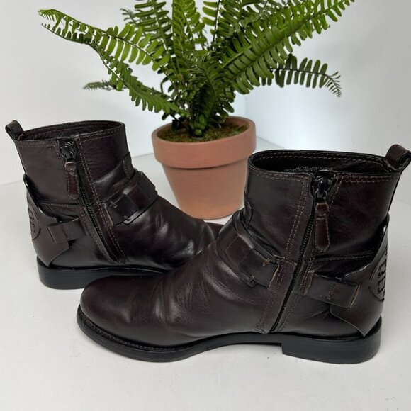 Tory Burch Colton Flat Leather Bootie Dark Brown logo Size 6 - Picture 10 of 15